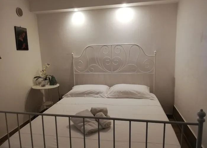 Fabiene Familyholidays Gelsonia Apartamento Cefalù