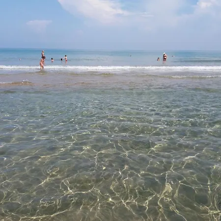 Fabiene Familyholidays Gelsonia アパート *